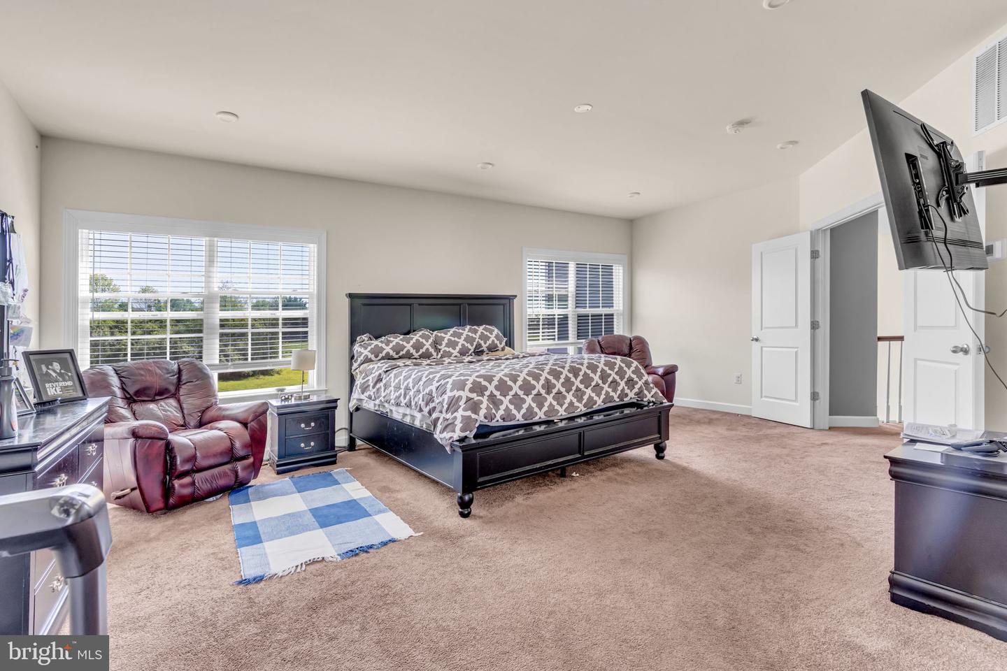 17864 MORNING BIRD PL, PURCELLVILLE, Virginia 20132, 4 Bedrooms Bedrooms, ,4 BathroomsBathrooms,Residential,For sale,17864 MORNING BIRD PL,VALO2097276 MLS # VALO2097276