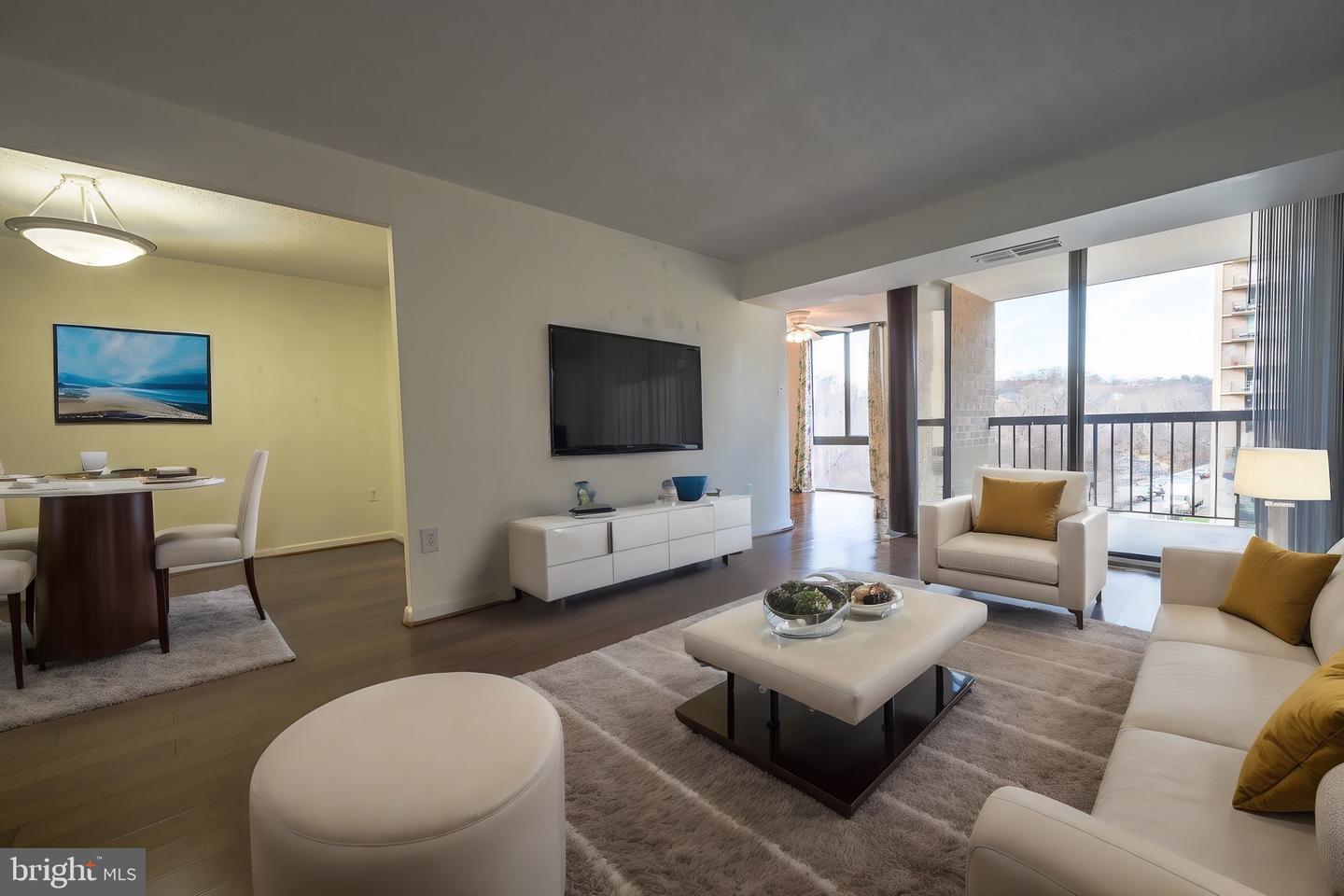 4500 FOUR MILE RUN DR #211, ARLINGTON, Virginia 22204, 1 Bedroom Bedrooms, ,1 BathroomBathrooms,Residential,For sale,4500 FOUR MILE RUN DR #211,VAAR2058024 MLS # VAAR2058024