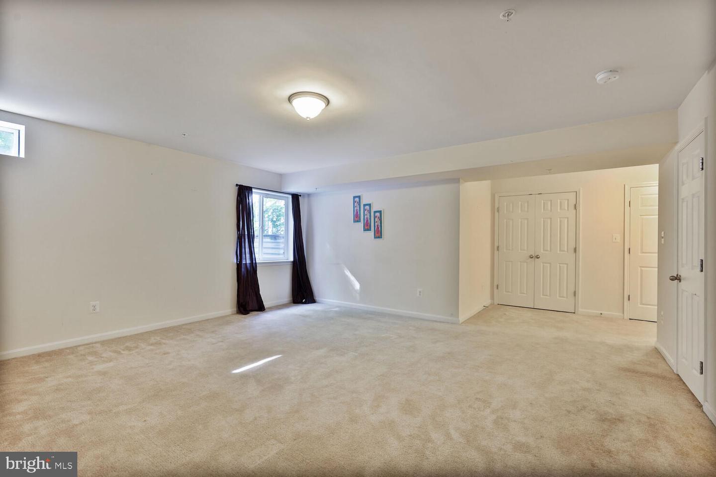 3441 EAGLE RIDGE DR, WOODBRIDGE, Virginia 22191, 5 Bedrooms Bedrooms, 10 Rooms Rooms,3 BathroomsBathrooms,Residential,For sale,3441 EAGLE RIDGE DR,VAPW2095650 MLS # VAPW2095650