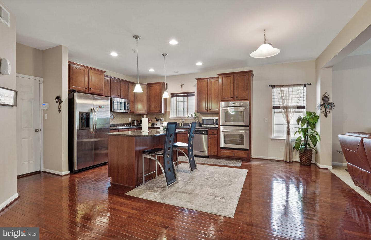 3441 EAGLE RIDGE DR, WOODBRIDGE, Virginia 22191, 5 Bedrooms Bedrooms, 10 Rooms Rooms,3 BathroomsBathrooms,Residential,For sale,3441 EAGLE RIDGE DR,VAPW2095650 MLS # VAPW2095650