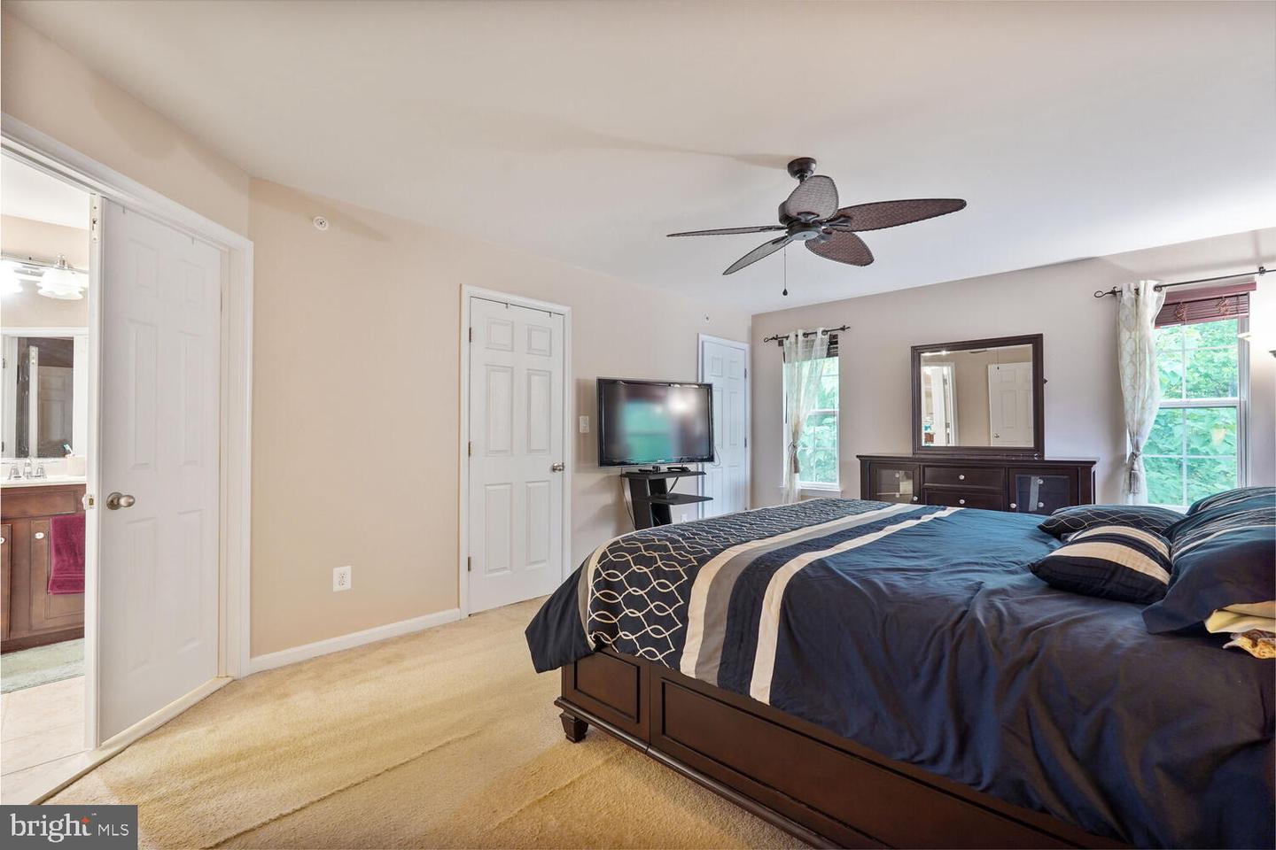 3441 EAGLE RIDGE DR, WOODBRIDGE, Virginia 22191, 5 Bedrooms Bedrooms, 10 Rooms Rooms,3 BathroomsBathrooms,Residential,For sale,3441 EAGLE RIDGE DR,VAPW2095650 MLS # VAPW2095650