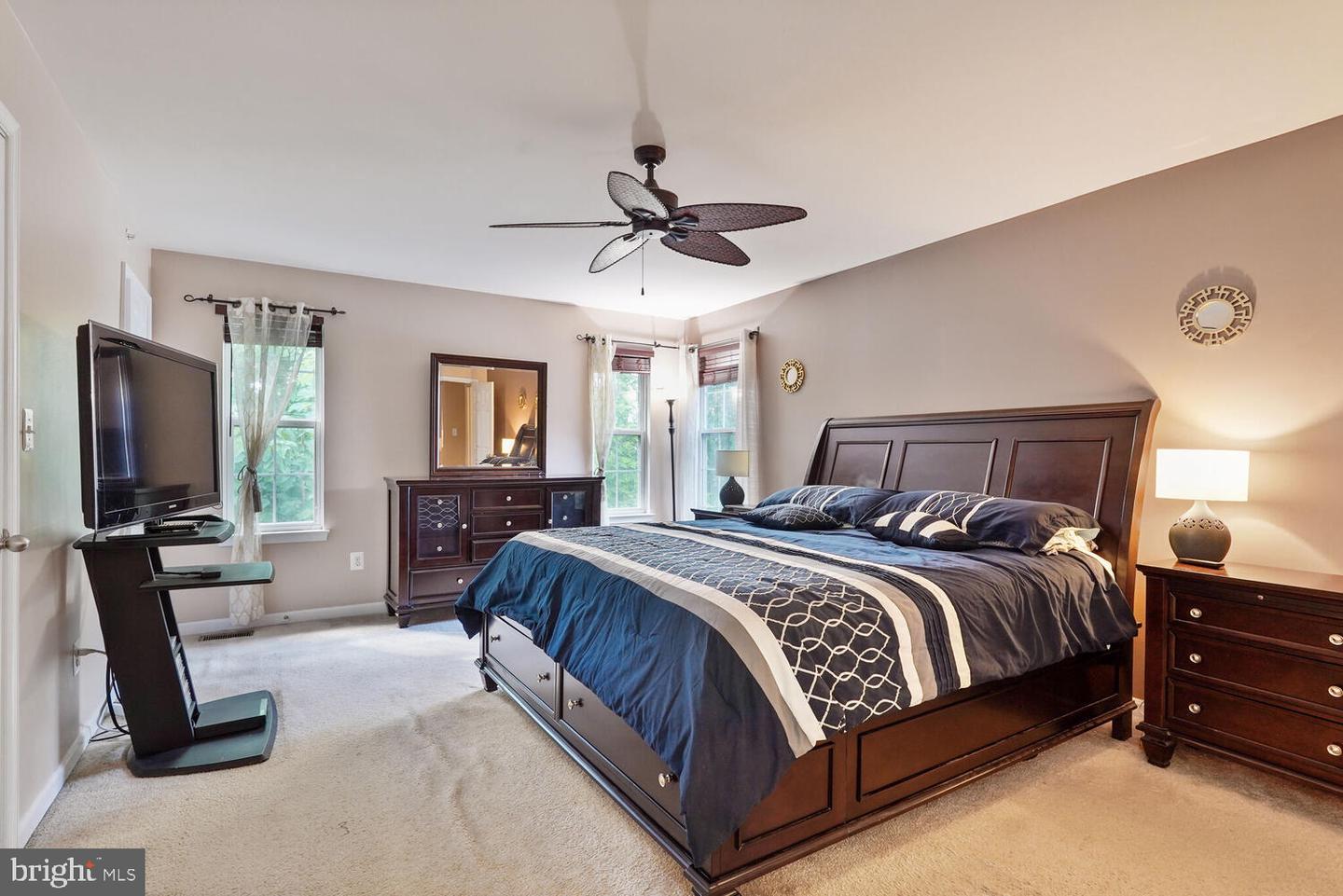 3441 EAGLE RIDGE DR, WOODBRIDGE, Virginia 22191, 5 Bedrooms Bedrooms, 10 Rooms Rooms,3 BathroomsBathrooms,Residential,For sale,3441 EAGLE RIDGE DR,VAPW2095650 MLS # VAPW2095650