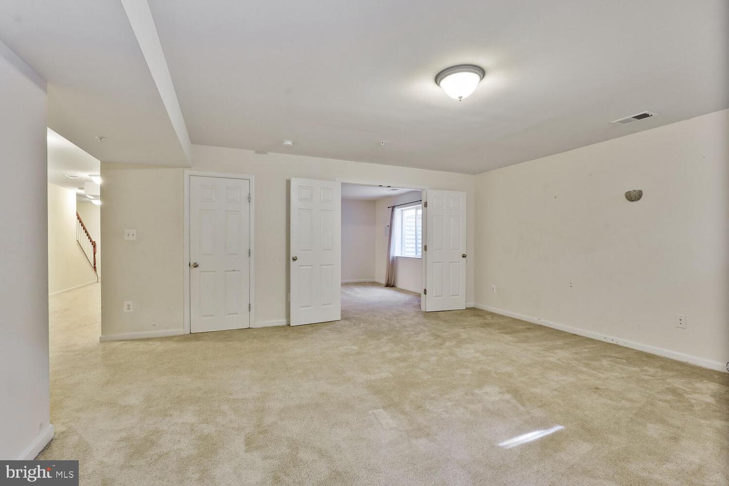 3441 EAGLE RIDGE DR, WOODBRIDGE, Virginia 22191, 5 Bedrooms Bedrooms, 10 Rooms Rooms,3 BathroomsBathrooms,Residential,For sale,3441 EAGLE RIDGE DR,VAPW2095650 MLS # VAPW2095650