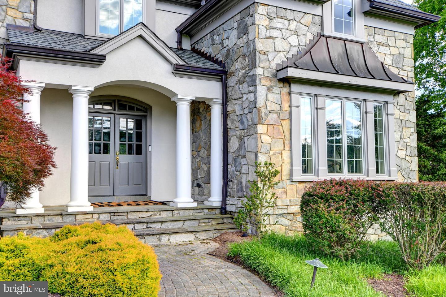 6501 CLIFTON RD, CLIFTON, Virginia 20124, 5 Bedrooms Bedrooms, ,4 BathroomsBathrooms,Residential,For sale,6501 CLIFTON RD,VAFX2243532 MLS # VAFX2243532
