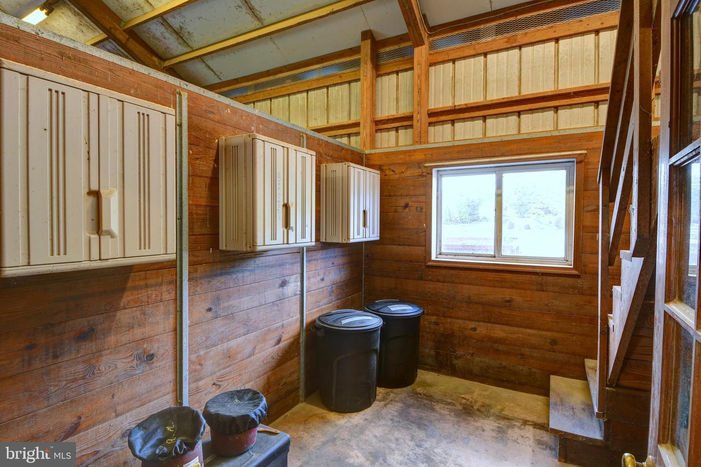 6501 CLIFTON RD, CLIFTON, Virginia 20124, 5 Bedrooms Bedrooms, ,4 BathroomsBathrooms,Residential,For sale,6501 CLIFTON RD,VAFX2243532 MLS # VAFX2243532