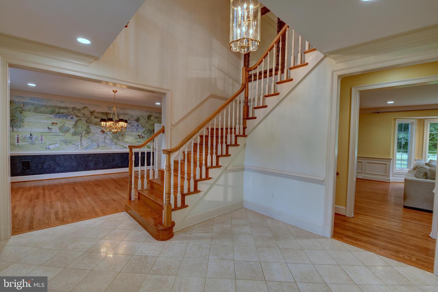 6501 CLIFTON RD, CLIFTON, Virginia 20124, 5 Bedrooms Bedrooms, ,4 BathroomsBathrooms,Residential,For sale,6501 CLIFTON RD,VAFX2243532 MLS # VAFX2243532