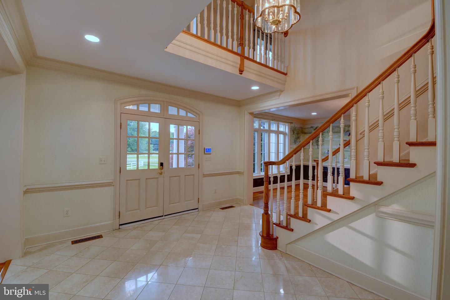 6501 CLIFTON RD, CLIFTON, Virginia 20124, 5 Bedrooms Bedrooms, ,4 BathroomsBathrooms,Residential,For sale,6501 CLIFTON RD,VAFX2243532 MLS # VAFX2243532