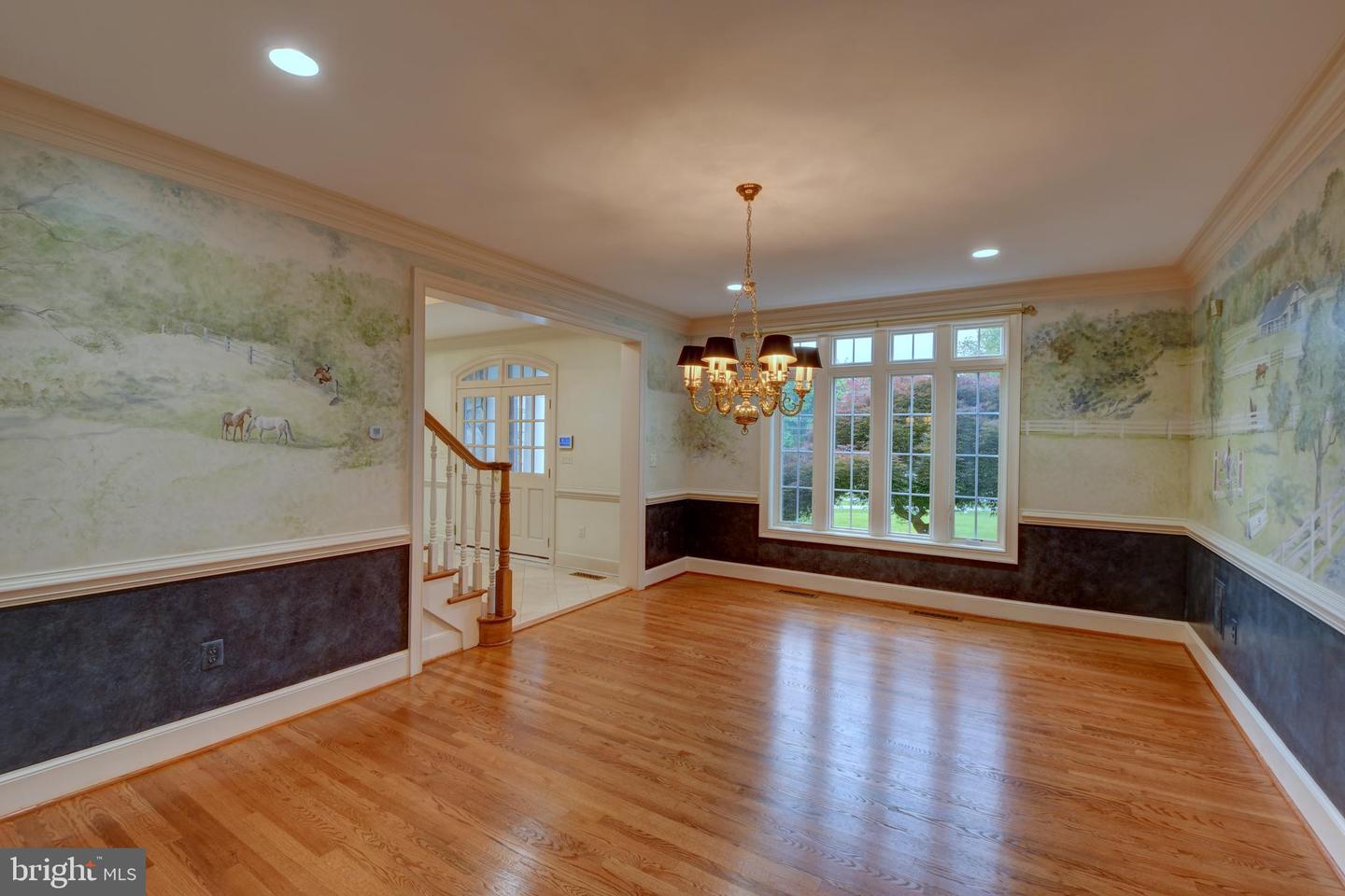 6501 CLIFTON RD, CLIFTON, Virginia 20124, 5 Bedrooms Bedrooms, ,4 BathroomsBathrooms,Residential,For sale,6501 CLIFTON RD,VAFX2243532 MLS # VAFX2243532