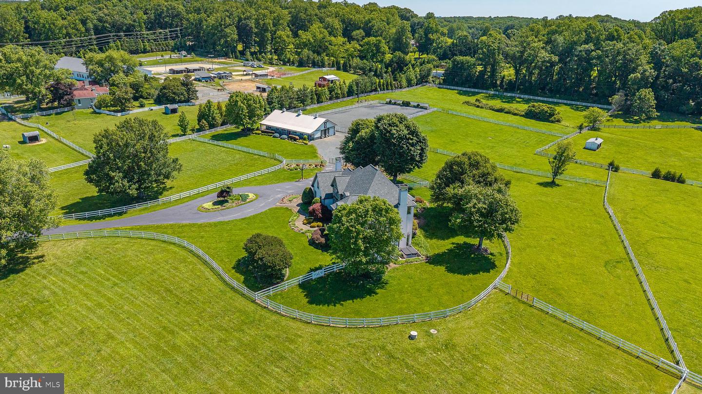 6501 CLIFTON RD, CLIFTON, Virginia 20124, 5 Bedrooms Bedrooms, ,4 BathroomsBathrooms,Residential,For sale,6501 CLIFTON RD,VAFX2243532 MLS # VAFX2243532