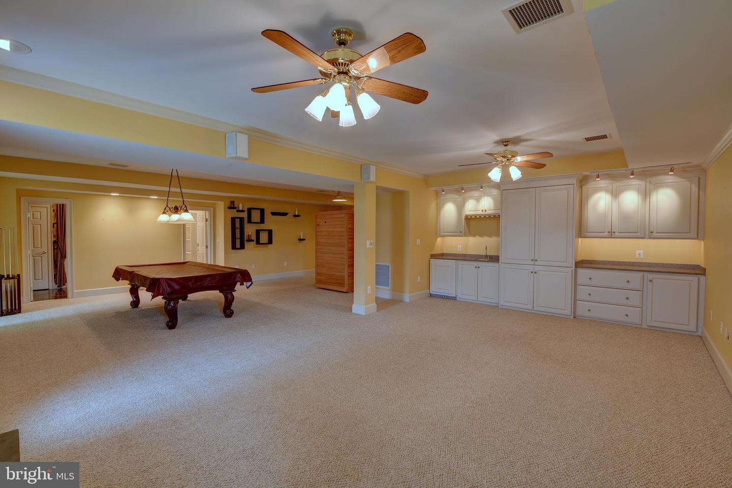 6501 CLIFTON RD, CLIFTON, Virginia 20124, 5 Bedrooms Bedrooms, ,4 BathroomsBathrooms,Residential,For sale,6501 CLIFTON RD,VAFX2243532 MLS # VAFX2243532