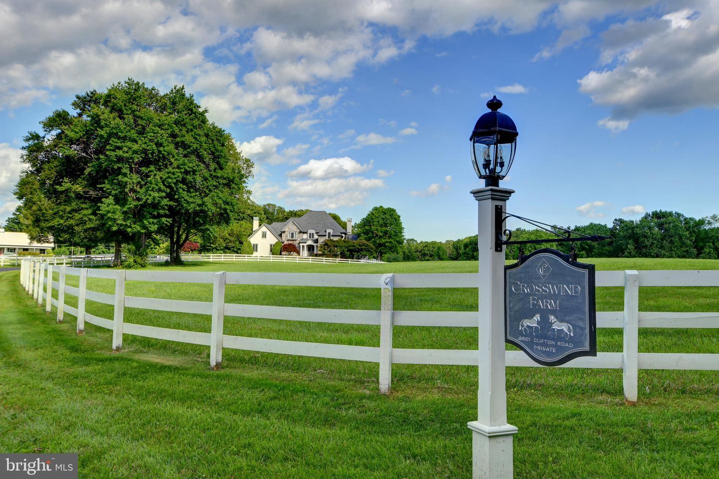6501 CLIFTON RD, CLIFTON, Virginia 20124, 5 Bedrooms Bedrooms, ,4 BathroomsBathrooms,Residential,For sale,6501 CLIFTON RD,VAFX2243532 MLS # VAFX2243532