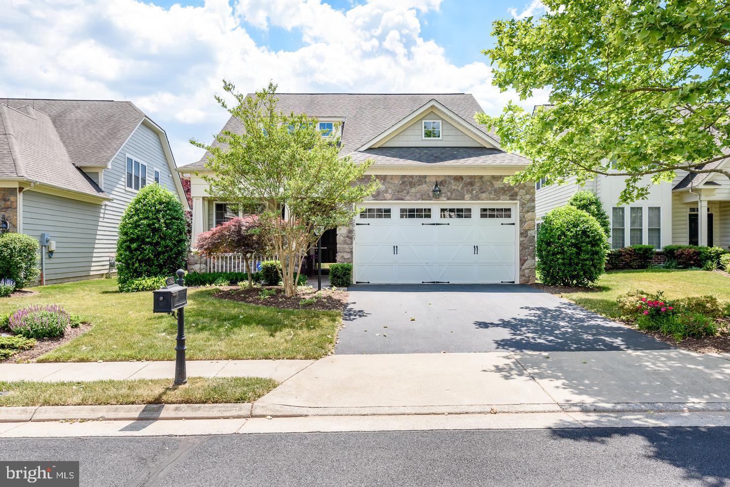 20623 GOLDEN RIDGE DRIVE, ASHBURN, Virginia 20147, 3 Bedrooms Bedrooms, ,3 BathroomsBathrooms,Residential,For sale,20623 GOLDEN RIDGE DRIVE,VALO2098088 MLS # VALO2098088