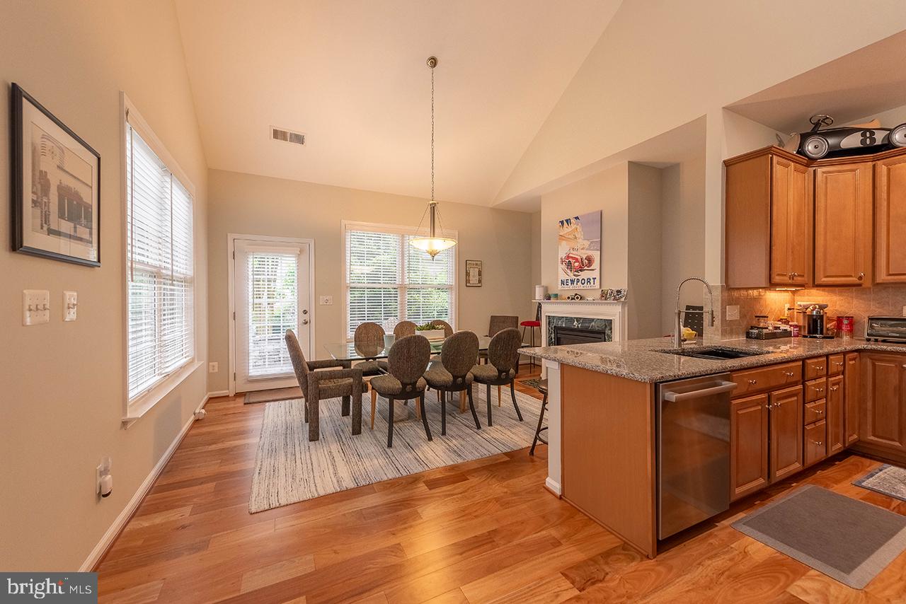 20623 GOLDEN RIDGE DRIVE, ASHBURN, Virginia 20147, 3 Bedrooms Bedrooms, ,3 BathroomsBathrooms,Residential,For sale,20623 GOLDEN RIDGE DRIVE,VALO2098088 MLS # VALO2098088
