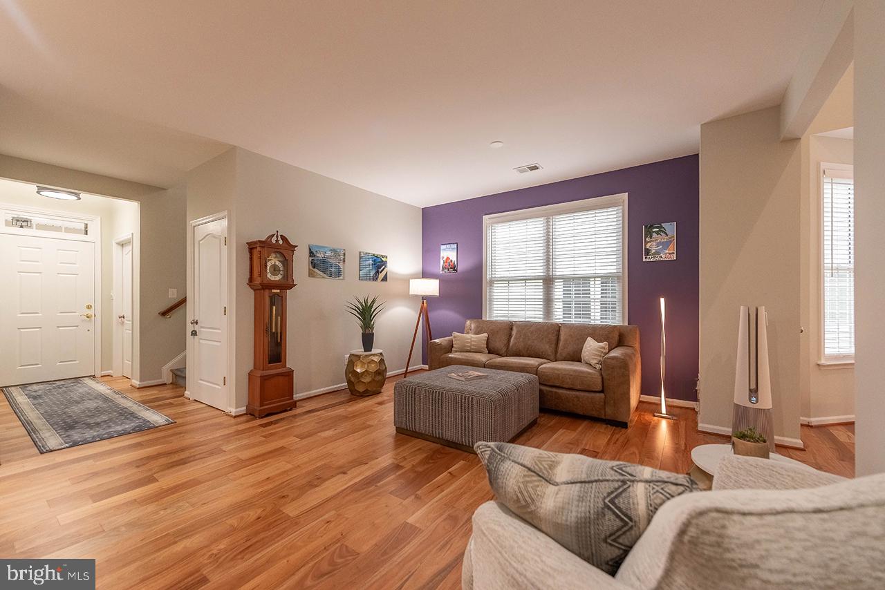 20623 GOLDEN RIDGE DRIVE, ASHBURN, Virginia 20147, 3 Bedrooms Bedrooms, ,3 BathroomsBathrooms,Residential,For sale,20623 GOLDEN RIDGE DRIVE,VALO2098088 MLS # VALO2098088