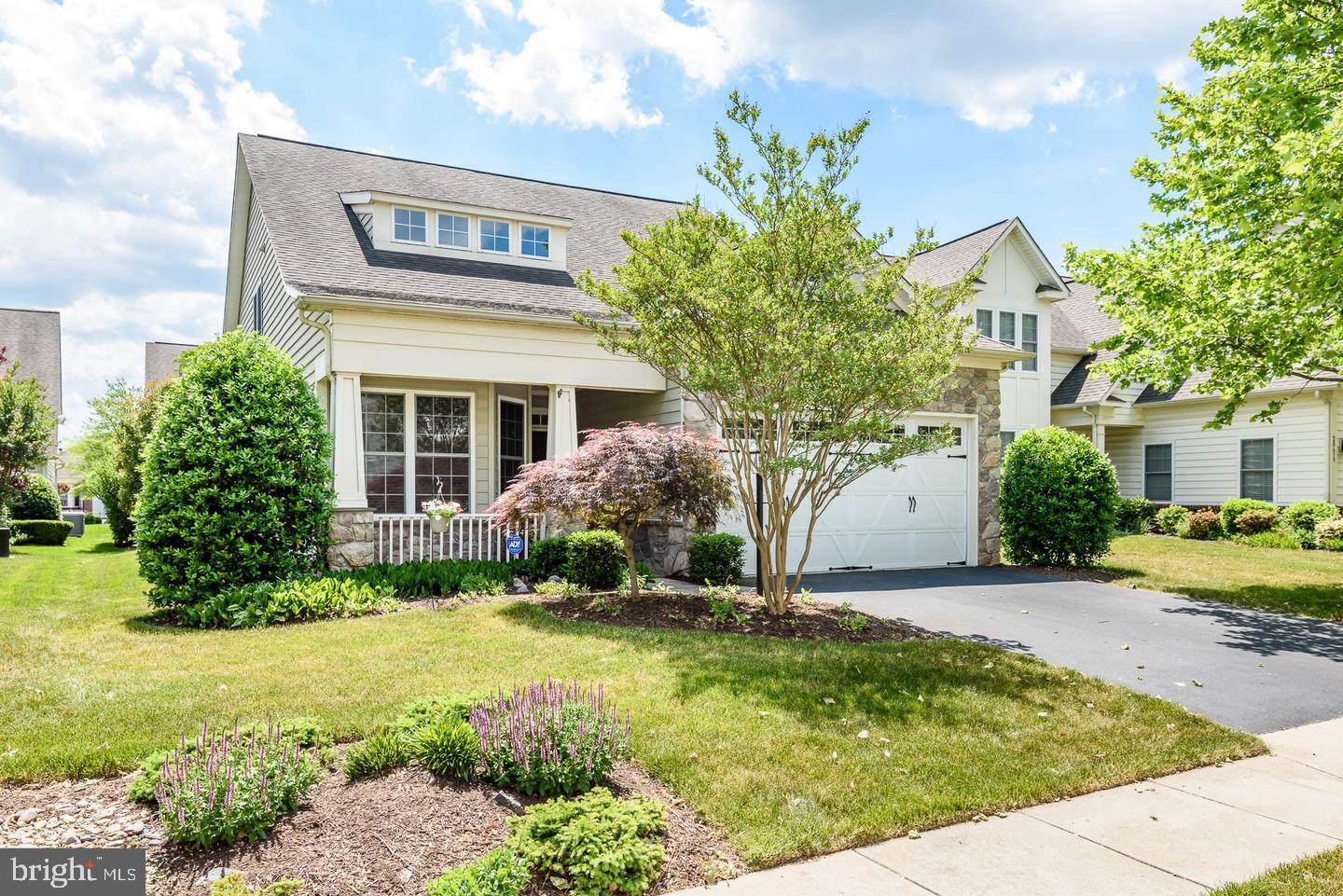 20623 GOLDEN RIDGE DRIVE, ASHBURN, Virginia 20147, 3 Bedrooms Bedrooms, ,3 BathroomsBathrooms,Residential,For sale,20623 GOLDEN RIDGE DRIVE,VALO2098088 MLS # VALO2098088