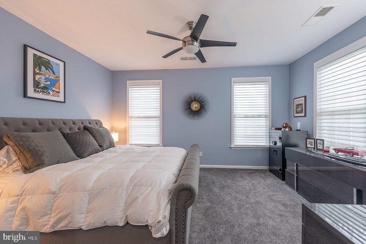 20623 GOLDEN RIDGE DRIVE, ASHBURN, Virginia 20147, 3 Bedrooms Bedrooms, ,3 BathroomsBathrooms,Residential,For sale,20623 GOLDEN RIDGE DRIVE,VALO2098088 MLS # VALO2098088