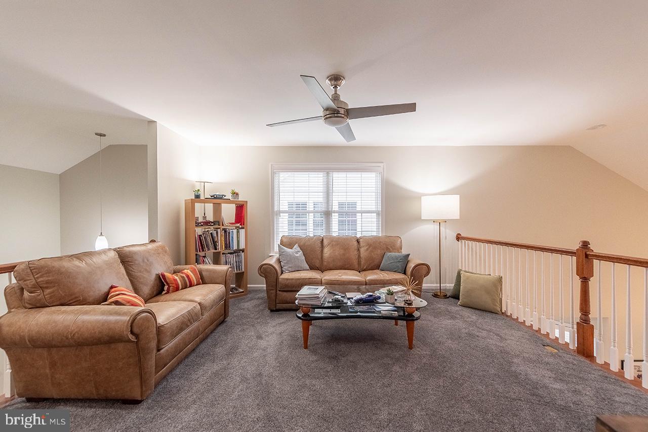 20623 GOLDEN RIDGE DRIVE, ASHBURN, Virginia 20147, 3 Bedrooms Bedrooms, ,3 BathroomsBathrooms,Residential,For sale,20623 GOLDEN RIDGE DRIVE,VALO2098088 MLS # VALO2098088