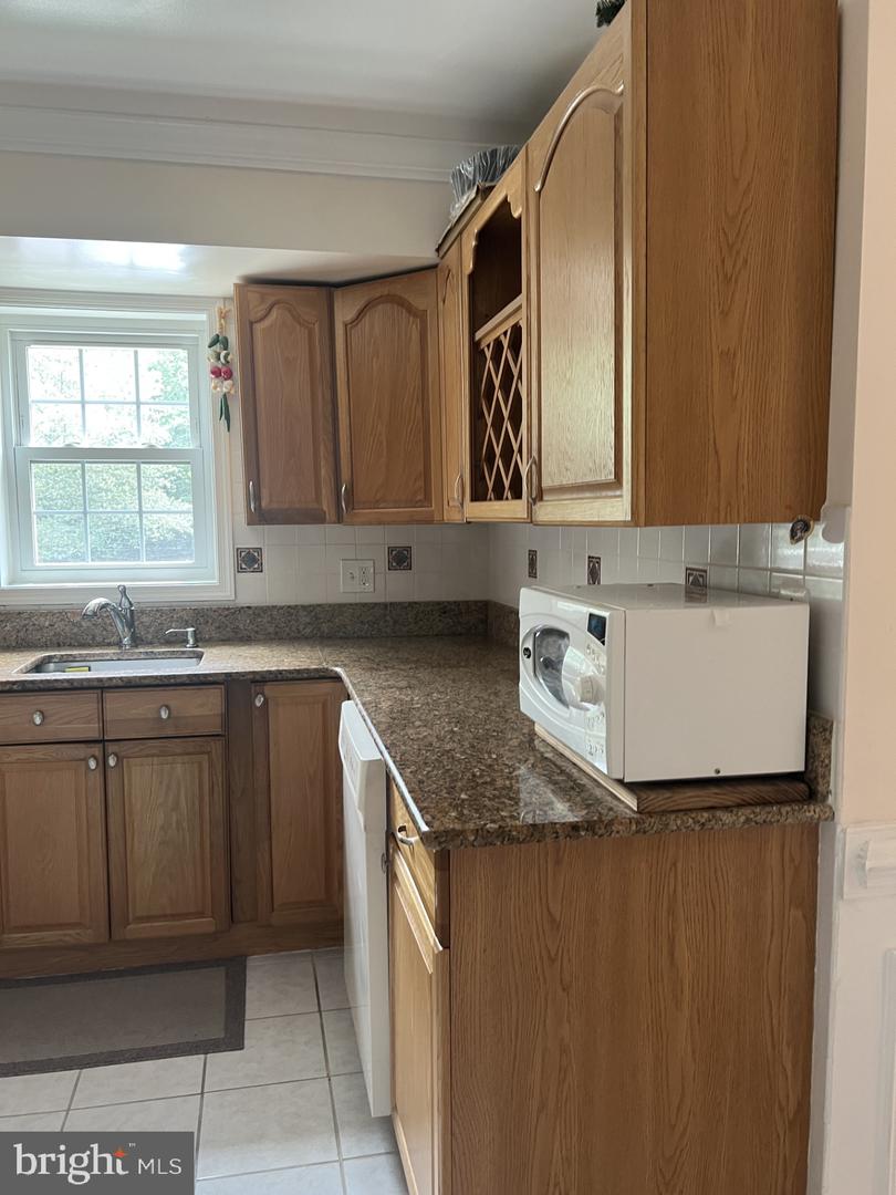 4533 CASABLANCA CT, ANNANDALE, Virginia 22003, 3 Bedrooms Bedrooms, ,3 BathroomsBathrooms,Residential,For sale,4533 CASABLANCA CT,VAFX2244690 MLS # VAFX2244690