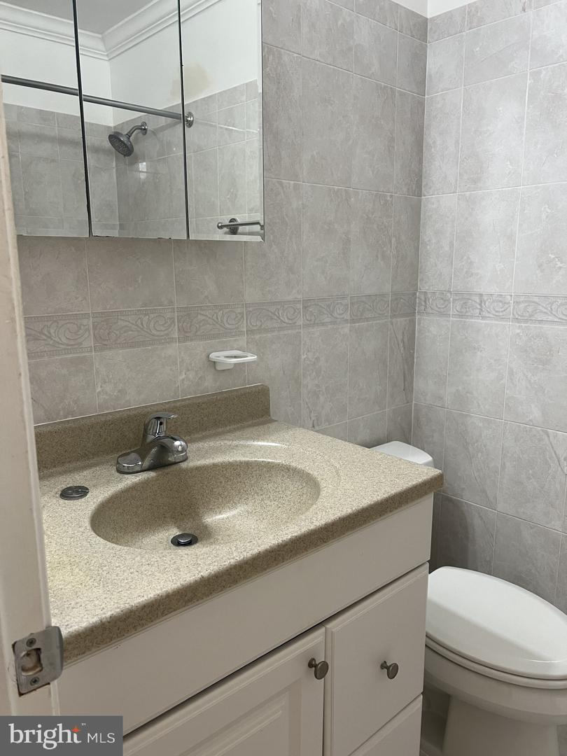 4533 CASABLANCA CT, ANNANDALE, Virginia 22003, 3 Bedrooms Bedrooms, ,3 BathroomsBathrooms,Residential,For sale,4533 CASABLANCA CT,VAFX2244690 MLS # VAFX2244690