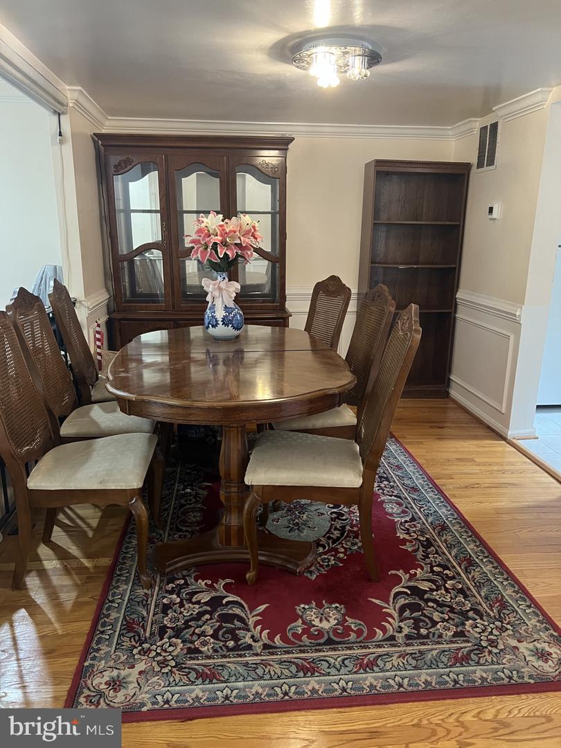 4533 CASABLANCA CT, ANNANDALE, Virginia 22003, 3 Bedrooms Bedrooms, ,3 BathroomsBathrooms,Residential,For sale,4533 CASABLANCA CT,VAFX2244690 MLS # VAFX2244690