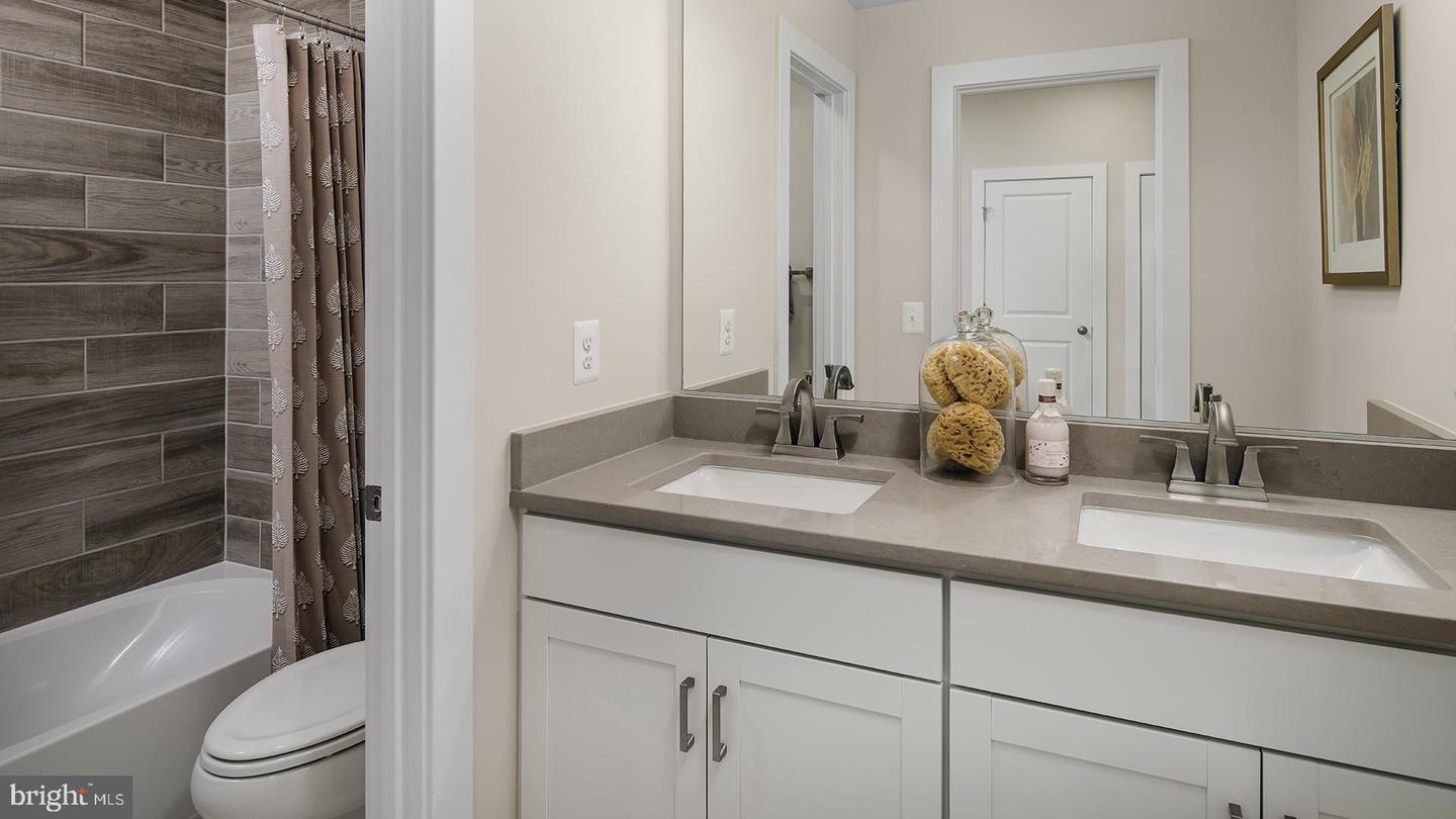 HOMESITE 1007 CLOONGEE TER, DULLES, Virginia 20166, 3 Bedrooms Bedrooms, ,2 BathroomsBathrooms,Residential,For sale,HOMESITE 1007 CLOONGEE TER,VALO2098528 MLS # VALO2098528