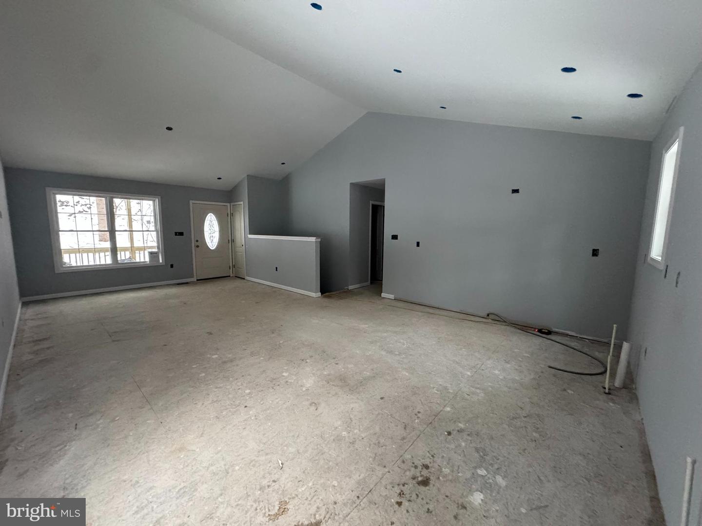 230 SPRING HOLLOW RD, FRONT ROYAL, Virginia 22630, 2 Bedrooms Bedrooms, ,2 BathroomsBathrooms,Residential,For sale,230 SPRING HOLLOW RD,VAWR2011356 MLS # VAWR2011356