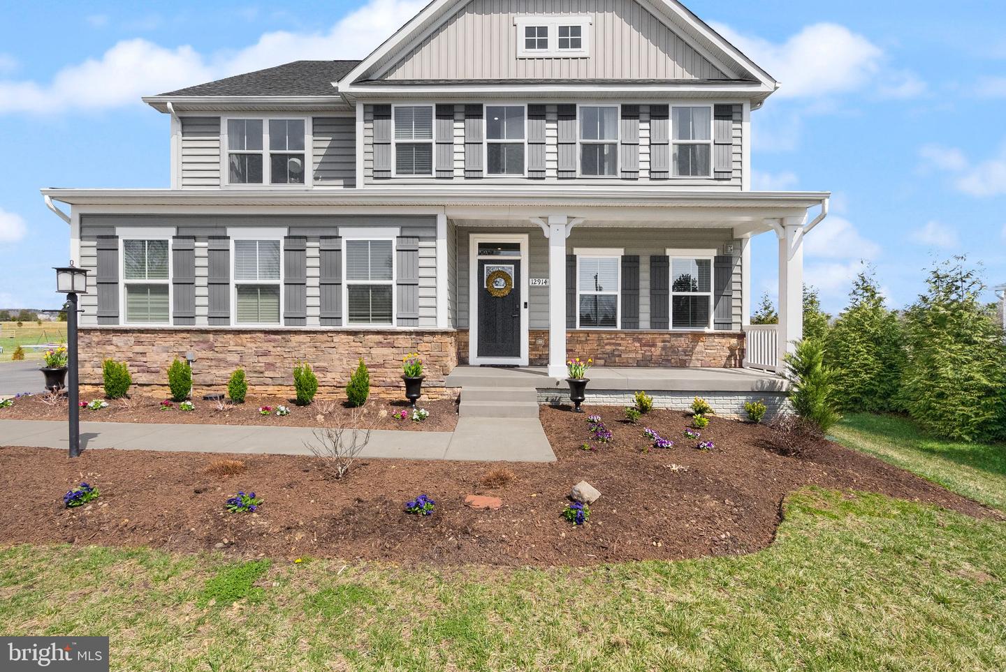 12914 HAZELWOOD DR, NOKESVILLE, Virginia 20181, 5 Bedrooms Bedrooms, ,4 BathroomsBathrooms,Residential,For sale,12914 HAZELWOOD DR,VAPW2096118 MLS # VAPW2096118