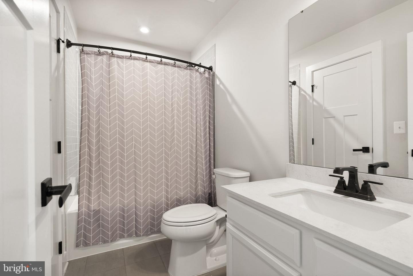 12914 HAZELWOOD DR, NOKESVILLE, Virginia 20181, 5 Bedrooms Bedrooms, ,4 BathroomsBathrooms,Residential,For sale,12914 HAZELWOOD DR,VAPW2096118 MLS # VAPW2096118