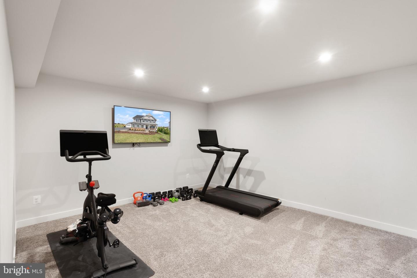 12914 HAZELWOOD DR, NOKESVILLE, Virginia 20181, 5 Bedrooms Bedrooms, ,4 BathroomsBathrooms,Residential,For sale,12914 HAZELWOOD DR,VAPW2096118 MLS # VAPW2096118