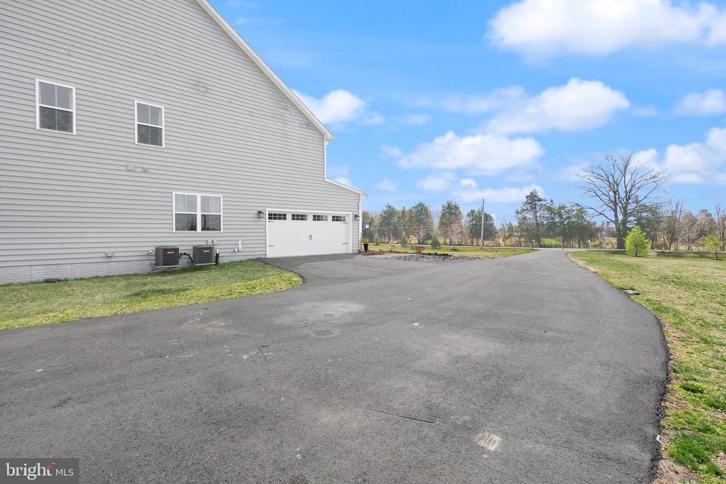 12914 HAZELWOOD DR, NOKESVILLE, Virginia 20181, 5 Bedrooms Bedrooms, ,4 BathroomsBathrooms,Residential,For sale,12914 HAZELWOOD DR,VAPW2096118 MLS # VAPW2096118