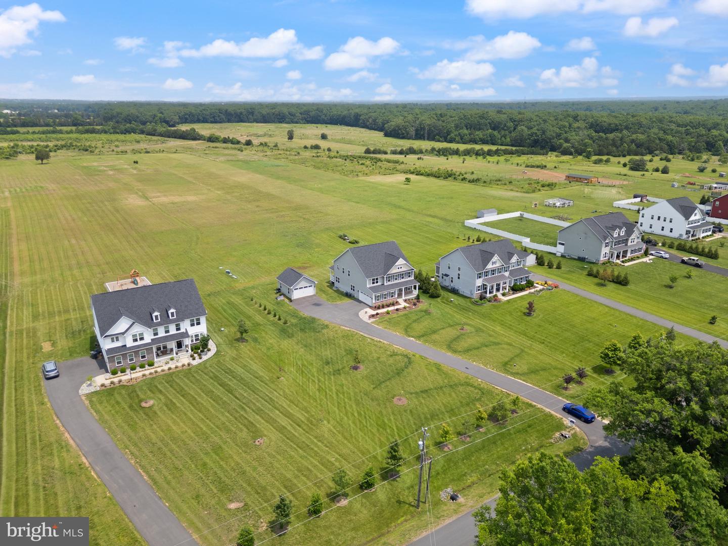 12914 HAZELWOOD DR, NOKESVILLE, Virginia 20181, 5 Bedrooms Bedrooms, ,4 BathroomsBathrooms,Residential,For sale,12914 HAZELWOOD DR,VAPW2096118 MLS # VAPW2096118