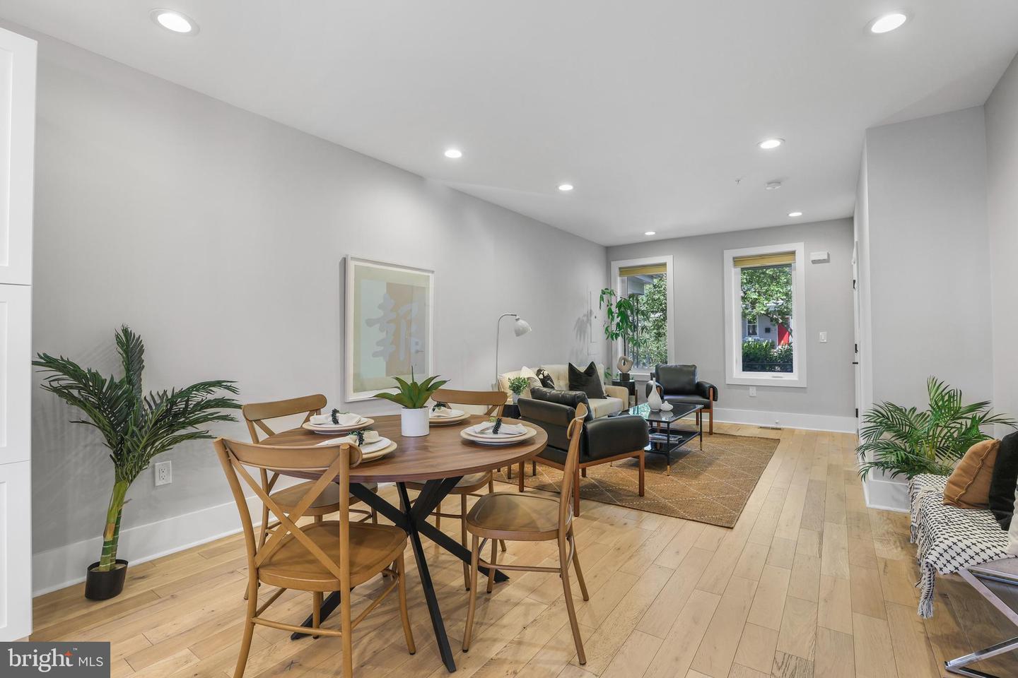 113 U ST NE #1, WASHINGTON, District Of Columbia 20002, 2 Bedrooms Bedrooms, ,2 BathroomsBathrooms,Residential,For sale,113 U ST NE #1,DCDC2203740 MLS # DCDC2203740