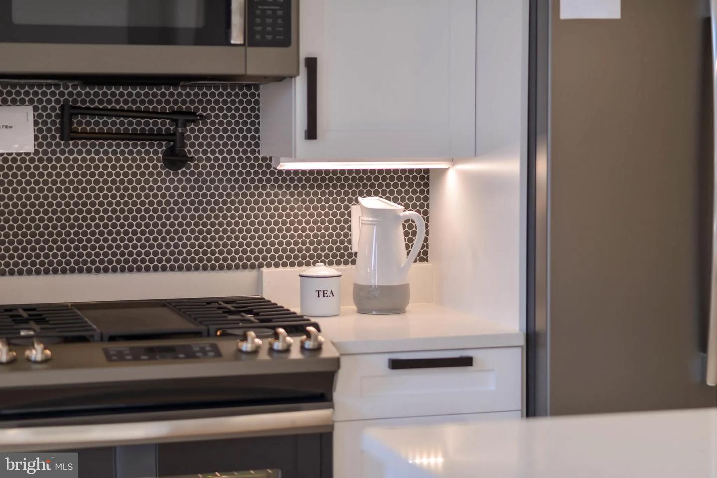 113 U ST NE #1, WASHINGTON, District Of Columbia 20002, 2 Bedrooms Bedrooms, ,2 BathroomsBathrooms,Residential,For sale,113 U ST NE #1,DCDC2203740 MLS # DCDC2203740