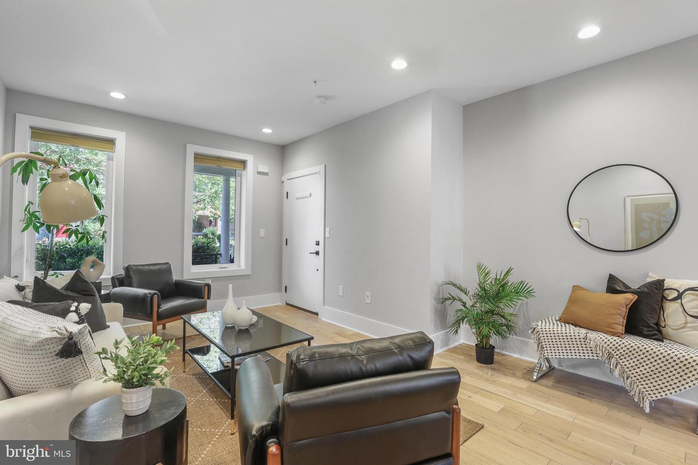 113 U ST NE #1, WASHINGTON, District Of Columbia 20002, 2 Bedrooms Bedrooms, ,2 BathroomsBathrooms,Residential,For sale,113 U ST NE #1,DCDC2203740 MLS # DCDC2203740