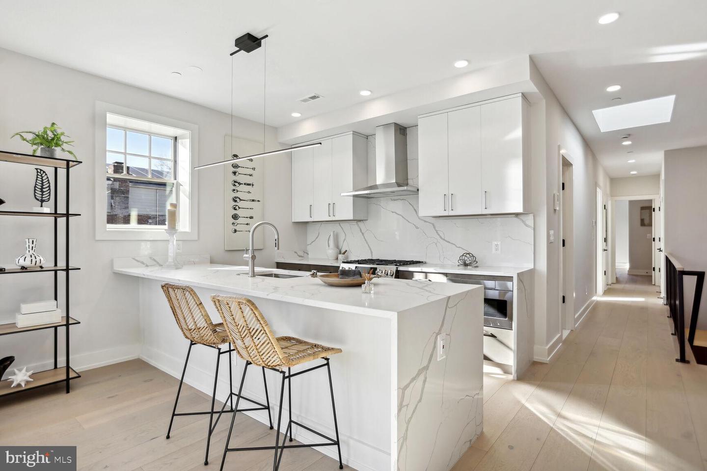 1746 LANIER PL NW #2, WASHINGTON, District Of Columbia 20009, 3 Bedrooms Bedrooms, ,3 BathroomsBathrooms,Residential,For sale,1746 LANIER PL NW #2,DCDC2203742 MLS # DCDC2203742