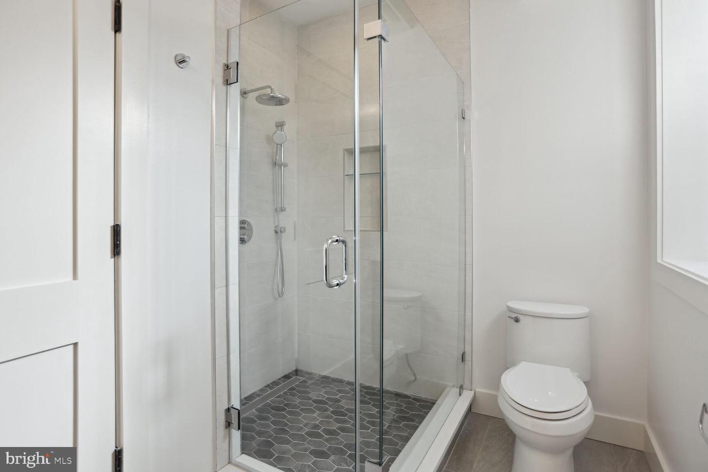 1746 LANIER PL NW #2, WASHINGTON, District Of Columbia 20009, 3 Bedrooms Bedrooms, ,3 BathroomsBathrooms,Residential,For sale,1746 LANIER PL NW #2,DCDC2203742 MLS # DCDC2203742