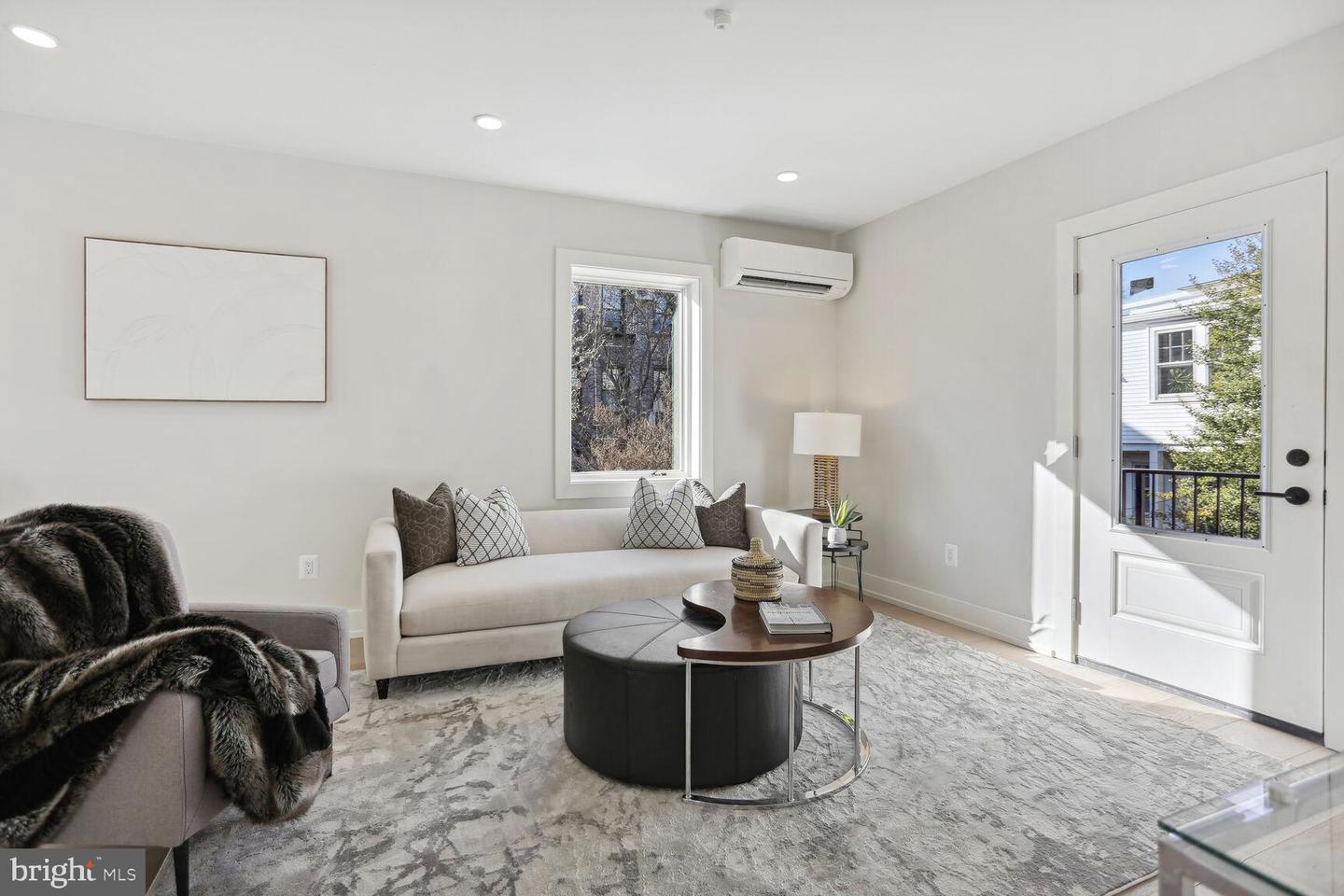 1746 LANIER PL NW #2, WASHINGTON, District Of Columbia 20009, 3 Bedrooms Bedrooms, ,3 BathroomsBathrooms,Residential,For sale,1746 LANIER PL NW #2,DCDC2203742 MLS # DCDC2203742