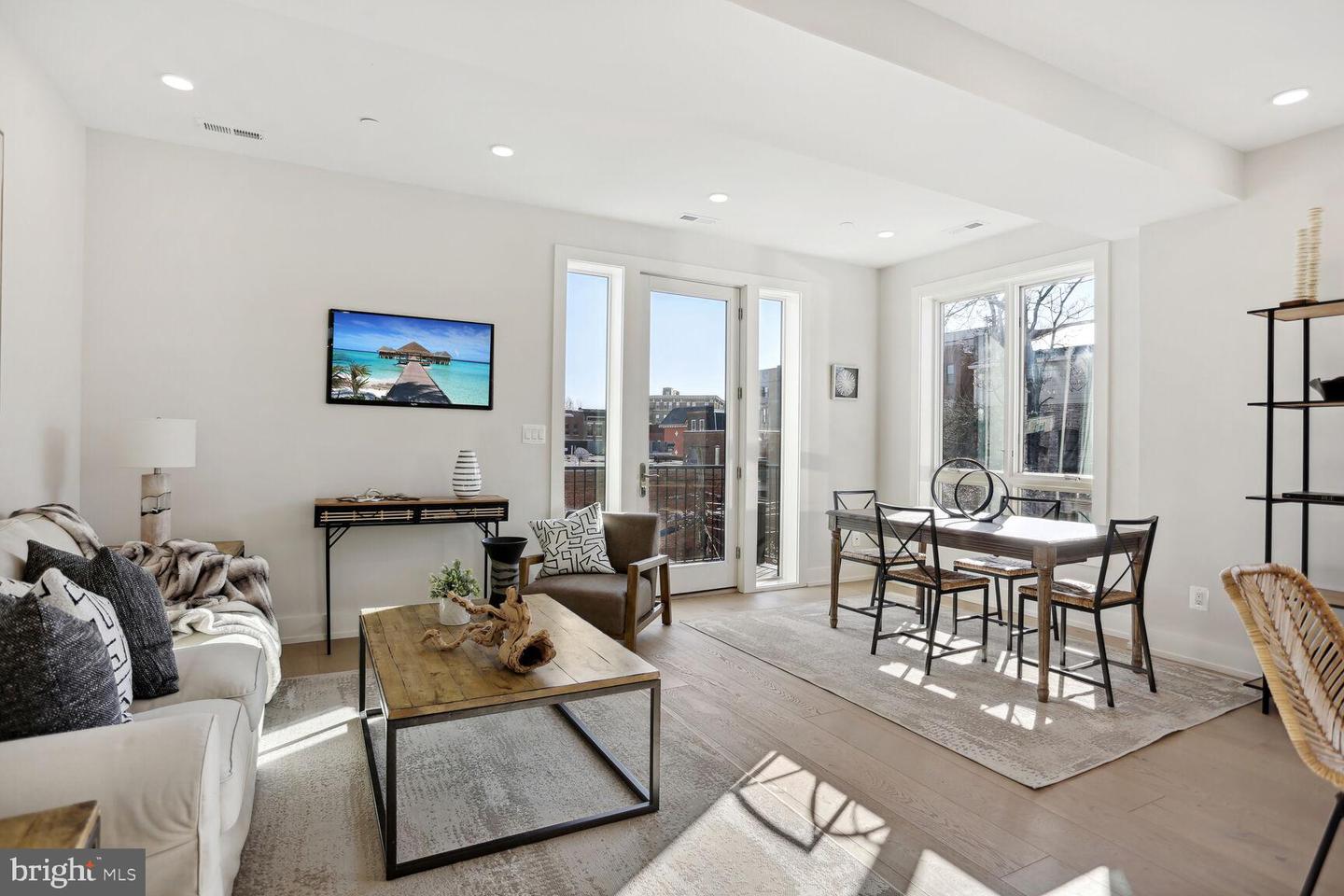 1746 LANIER PL NW #2, WASHINGTON, District Of Columbia 20009, 3 Bedrooms Bedrooms, ,3 BathroomsBathrooms,Residential,For sale,1746 LANIER PL NW #2,DCDC2203742 MLS # DCDC2203742