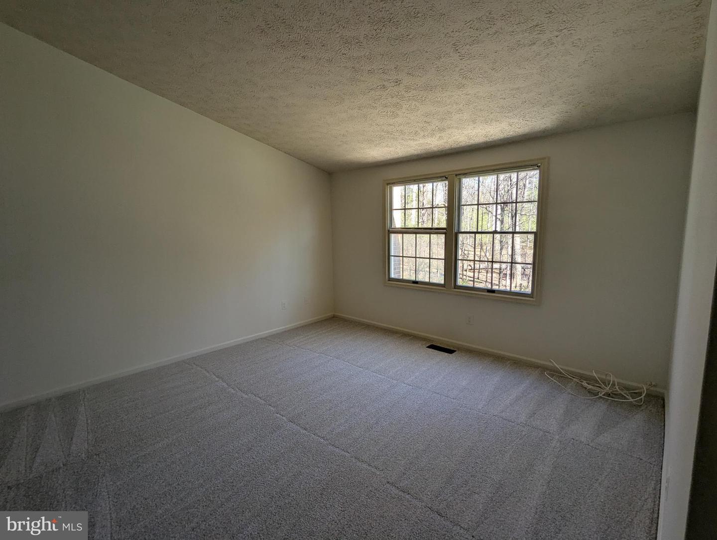 3703 SUMTER CT, FAIRFAX, Virginia 22033, 4 Bedrooms Bedrooms, ,3 BathroomsBathrooms,Residential,For sale,3703 SUMTER CT,VAFX2245014 MLS # VAFX2245014