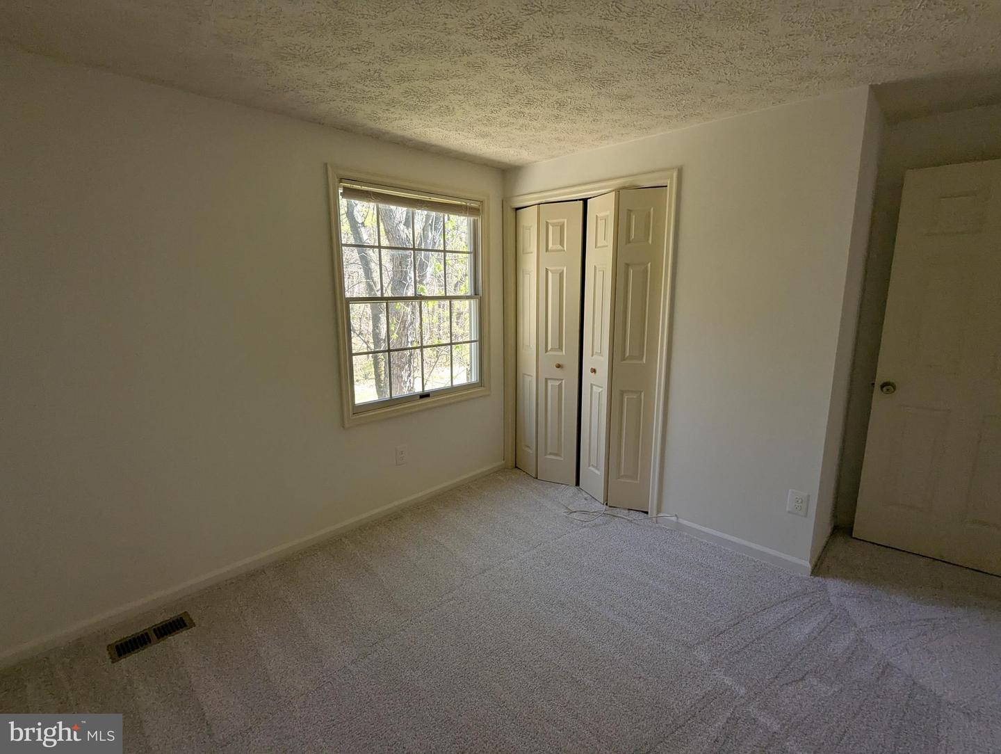 3703 SUMTER CT, FAIRFAX, Virginia 22033, 4 Bedrooms Bedrooms, ,3 BathroomsBathrooms,Residential,For sale,3703 SUMTER CT,VAFX2245014 MLS # VAFX2245014
