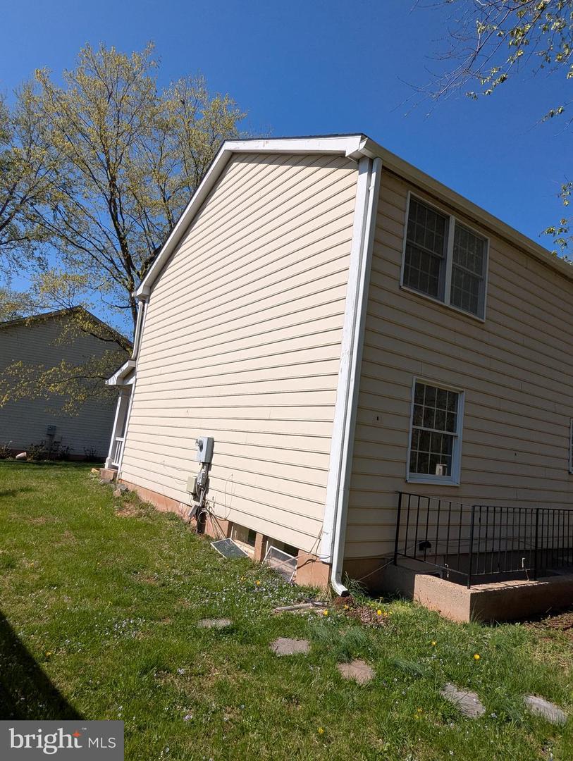 3703 SUMTER CT, FAIRFAX, Virginia 22033, 4 Bedrooms Bedrooms, ,3 BathroomsBathrooms,Residential,For sale,3703 SUMTER CT,VAFX2245014 MLS # VAFX2245014