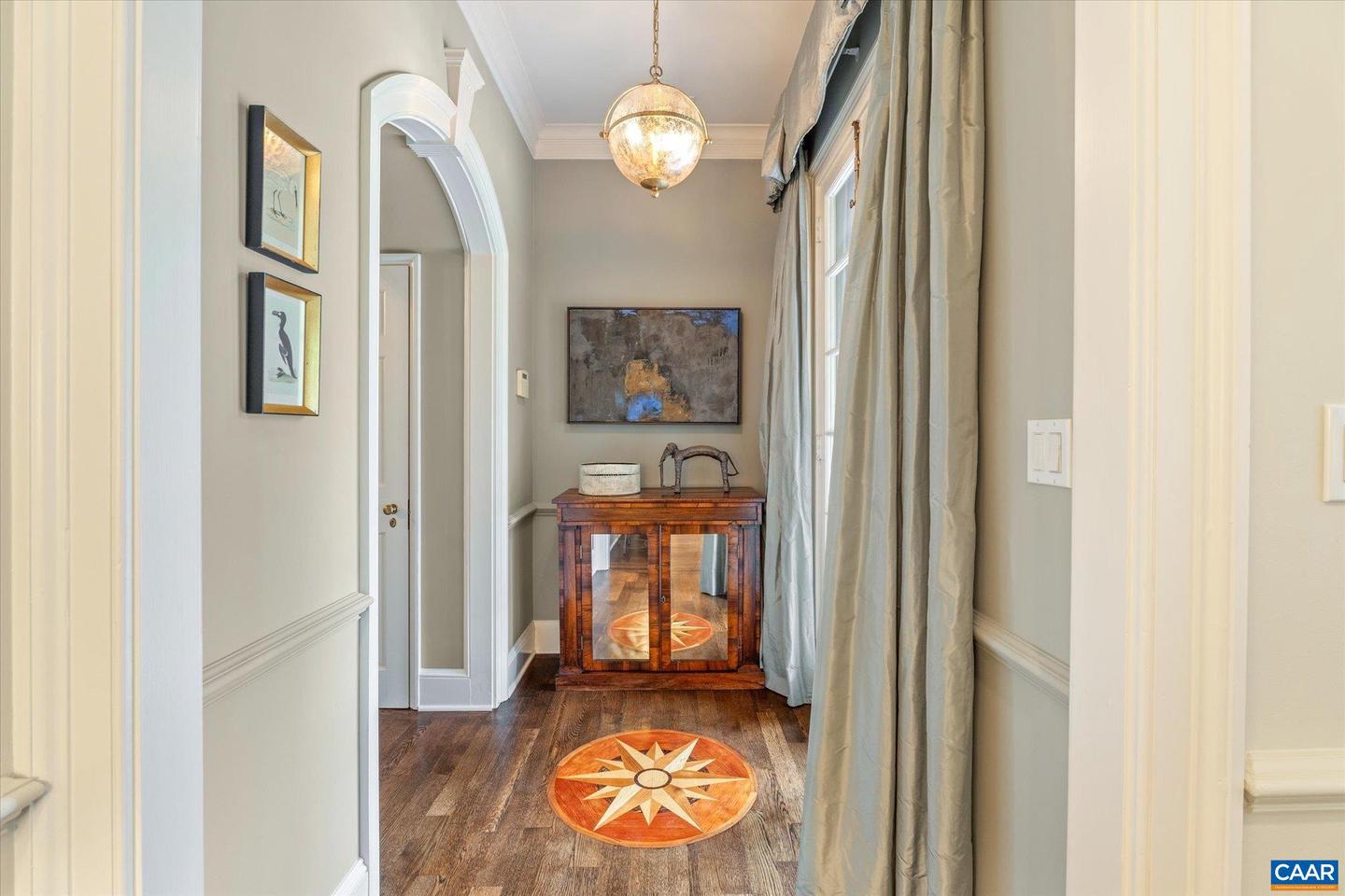 2215 BLUE RIDGE LN, CHARLOTTESVILLE, Virginia 22901, 4 Bedrooms Bedrooms, ,3 BathroomsBathrooms,Residential,For sale,2215 BLUE RIDGE LN,665286 MLS # 665286
