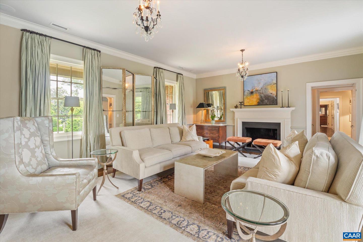 2215 BLUE RIDGE LN, CHARLOTTESVILLE, Virginia 22901, 4 Bedrooms Bedrooms, ,3 BathroomsBathrooms,Residential,For sale,2215 BLUE RIDGE LN,665286 MLS # 665286