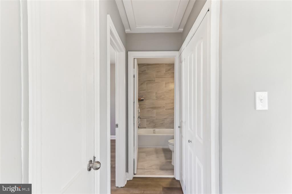 3141 CHEPSTOW LN, FALLS CHURCH, Virginia 22042, 4 Bedrooms Bedrooms, ,3 BathroomsBathrooms,Residential,For sale,3141 CHEPSTOW LN,VAFX2245018 MLS # VAFX2245018