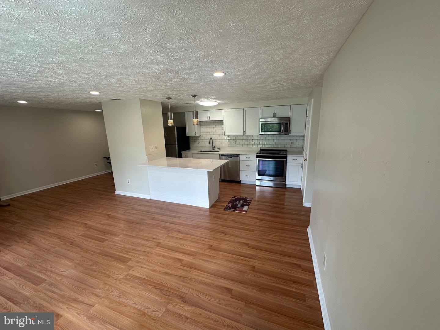 3371 YOST LN #C-202, DUMFRIES, Virginia 22026, 2 Bedrooms Bedrooms, ,2 BathroomsBathrooms,Residential,For sale,3371 YOST LN #C-202,VAPW2096130 MLS # VAPW2096130