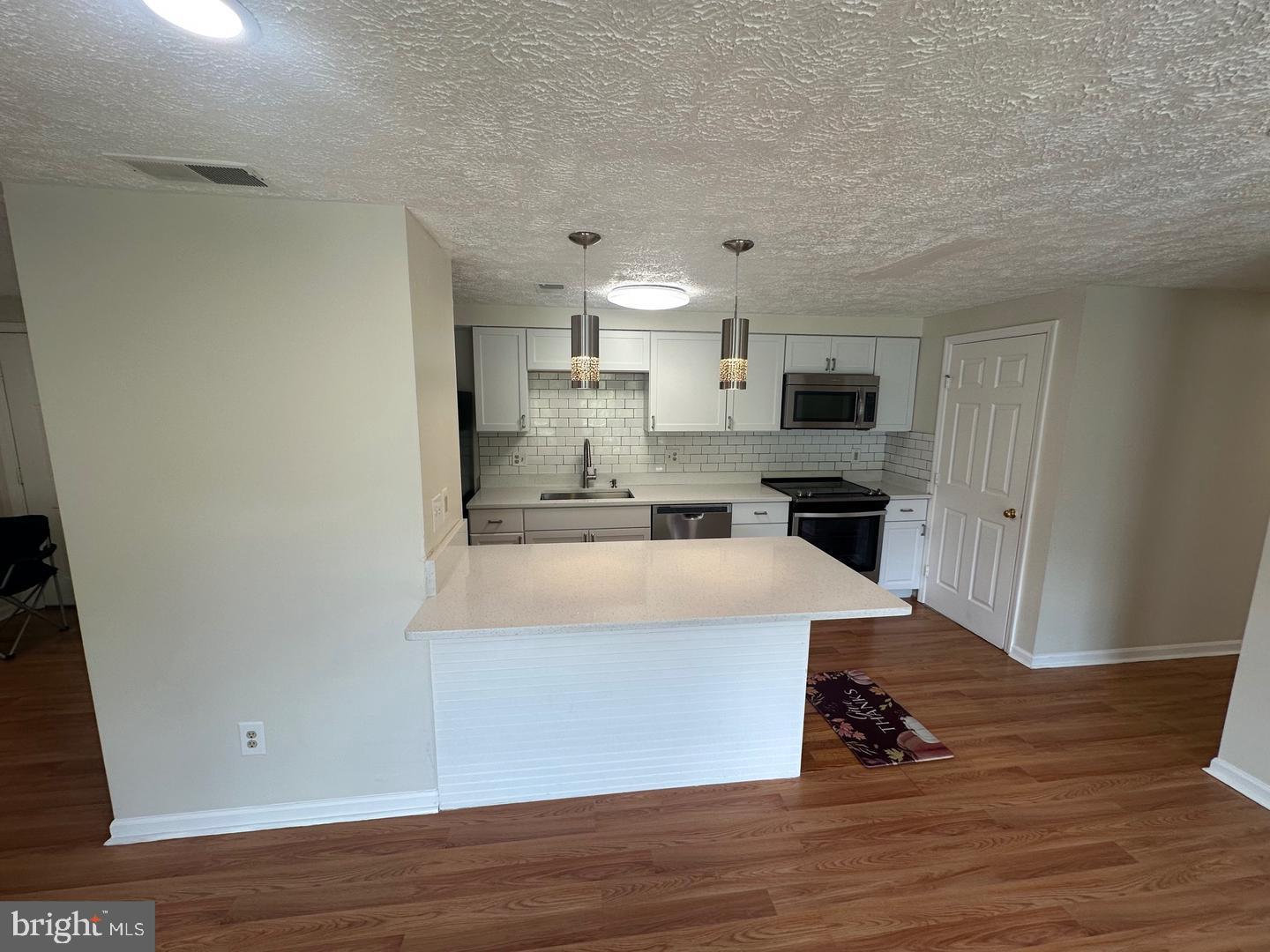 3371 YOST LN #C-202, DUMFRIES, Virginia 22026, 2 Bedrooms Bedrooms, ,2 BathroomsBathrooms,Residential,For sale,3371 YOST LN #C-202,VAPW2096130 MLS # VAPW2096130