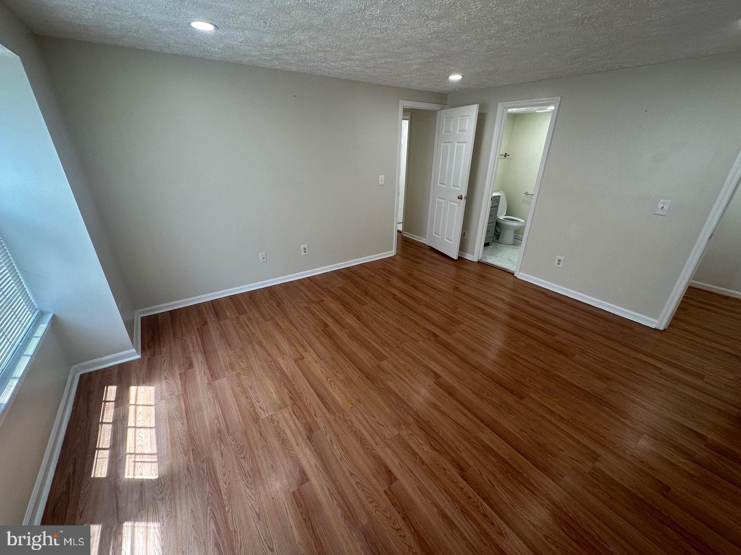 3371 YOST LN #C-202, DUMFRIES, Virginia 22026, 2 Bedrooms Bedrooms, ,2 BathroomsBathrooms,Residential,For sale,3371 YOST LN #C-202,VAPW2096130 MLS # VAPW2096130