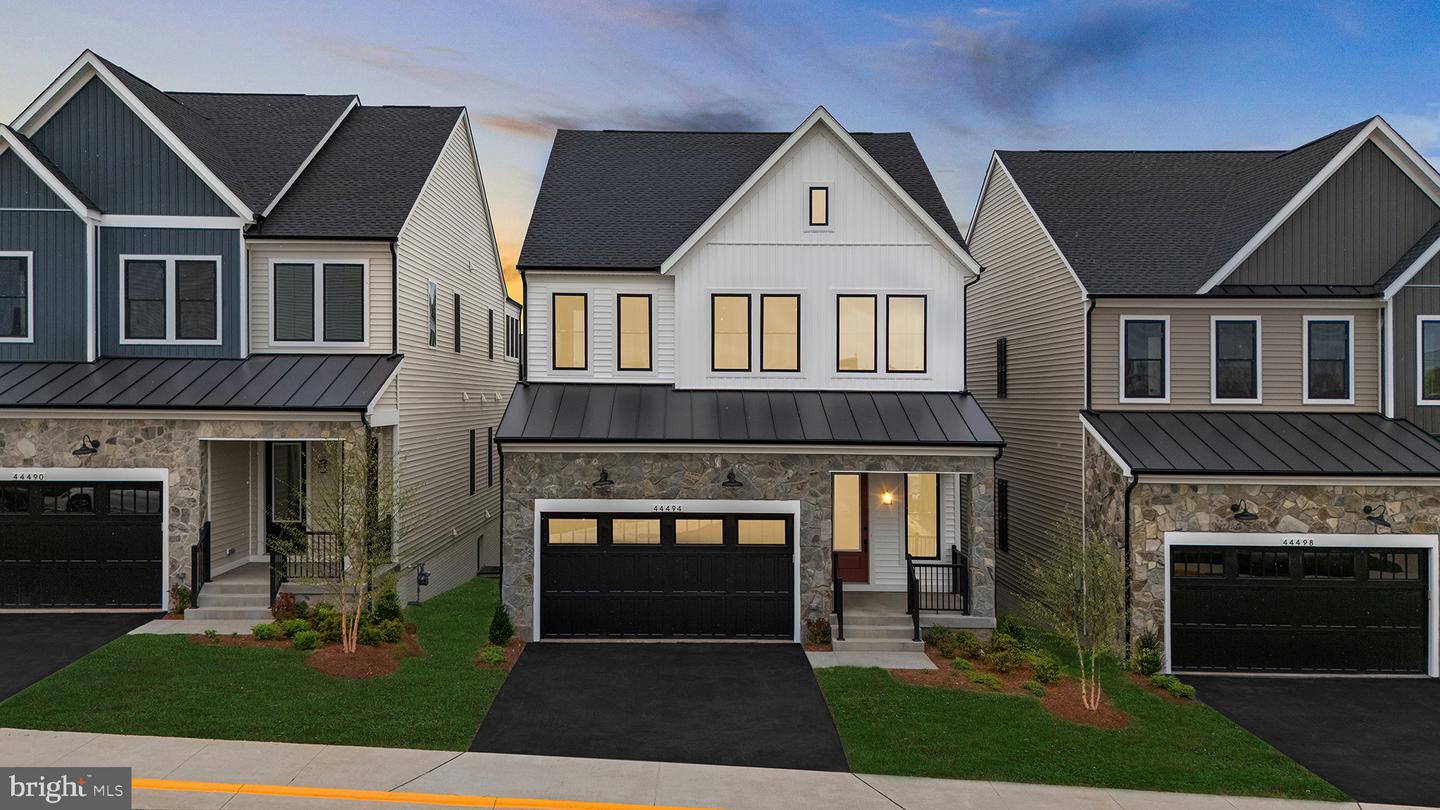 44494 COALPORT SQ, ASHBURN, Virginia 20147, 4 Bedrooms Bedrooms, ,3 BathroomsBathrooms,Residential,For sale,44494 COALPORT SQ,VALO2098610 MLS # VALO2098610