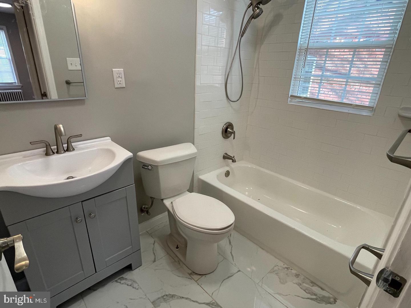 513 45TH ST NE, WASHINGTON, District Of Columbia 20019, 2 Bedrooms Bedrooms, ,2 BathroomsBathrooms,Residential,For sale,513 45TH ST NE,DCDC2203834 MLS # DCDC2203834