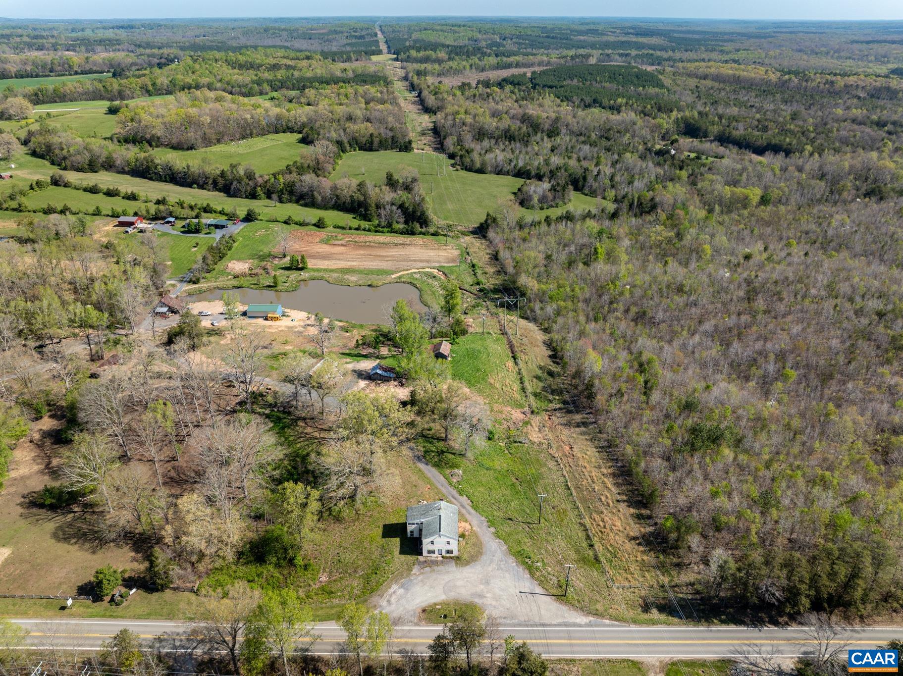 2624 ANDERSON HWY, DILLWYN, Virginia 23936, ,Residential,2624 ANDERSON HWY,663545 MLS # 663545